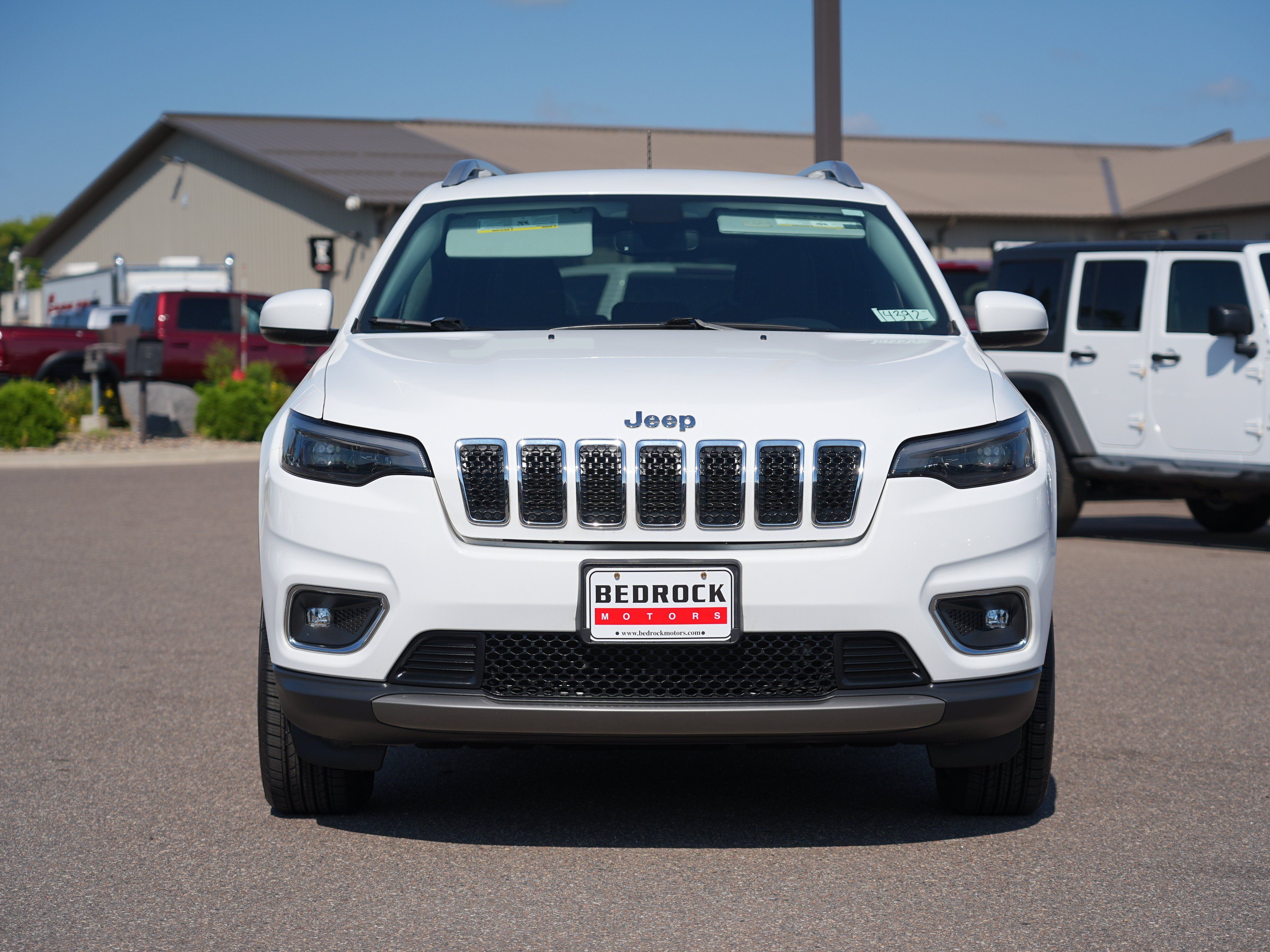Used 2019 Jeep Cherokee Limited AWD/4WD image 8