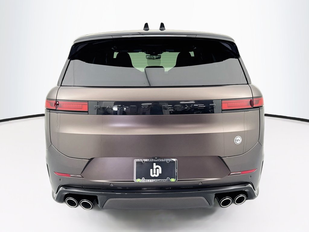 New 2027 Land Rover Range Rover Sport SV AWD/4WD image 6