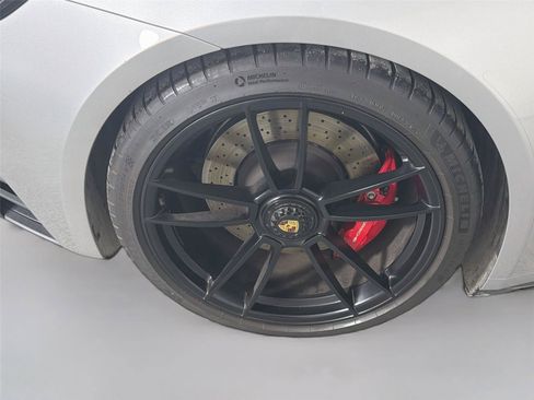 Certified 2022 Porsche 911 Carrera GTS RWD image 13