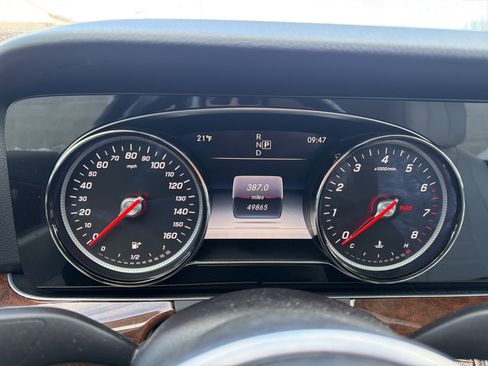 Used 2019 Mercedes-Benz E 450 4MATIC Sedan image 17
