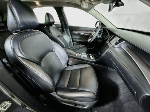 Used 2023 INFINITI QX50 Luxe AWD/4WD image 27