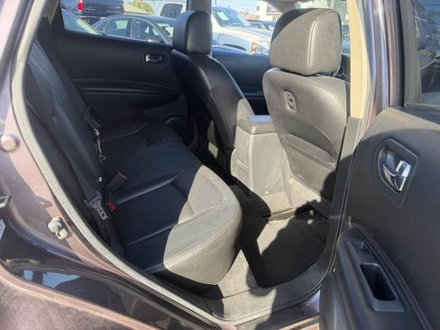 Used 2010 Nissan Rogue SL w/ Premium Pkg AWD/4WD image 14