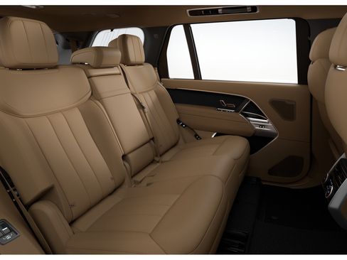 New 2026 Land Rover Range Rover Long Wheelbase SE AWD/4WD image 7