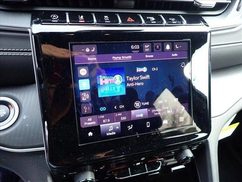 New 2025 Jeep Grand Cherokee L Altitude image 18