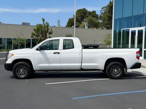 Used 2015 Toyota Tundra SR image 8