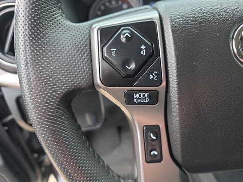 Used 2022 Toyota Tacoma SR5 image 21