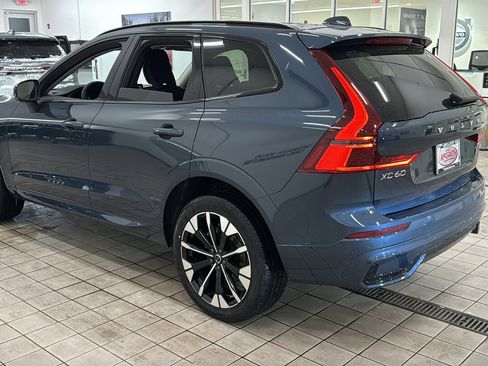 Used 2026 Volvo XC60 B5 Plus w/ Climate Package image 7