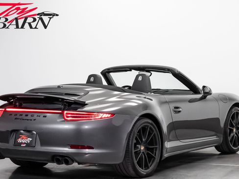 Used 2016 Porsche 911 Carrera 4 AWD/4WD image 5
