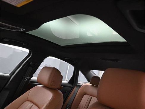 Used 2023 Audi A6 Premium Plus w/ Premium Plus Package image 27