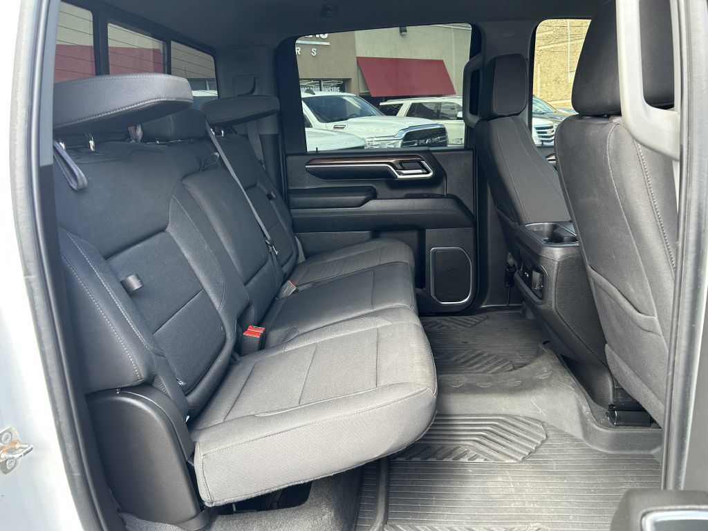 Used 2024 Chevrolet Silverado 2500 LT w/ Safety Package AWD/4WD image 17