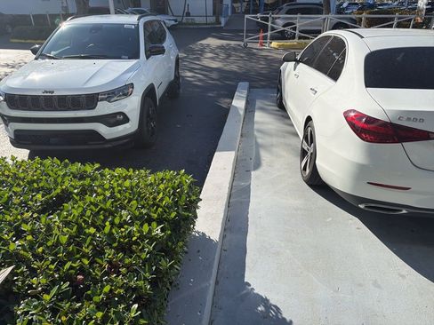 Used 2022 Mercedes-Benz C 300 Sedan image 8