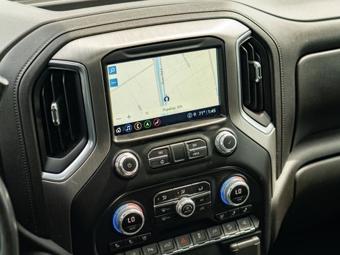 Used 2021 GMC Sierra 2500 Denali w/ Denali Ultimate Package AWD/4WD image 25