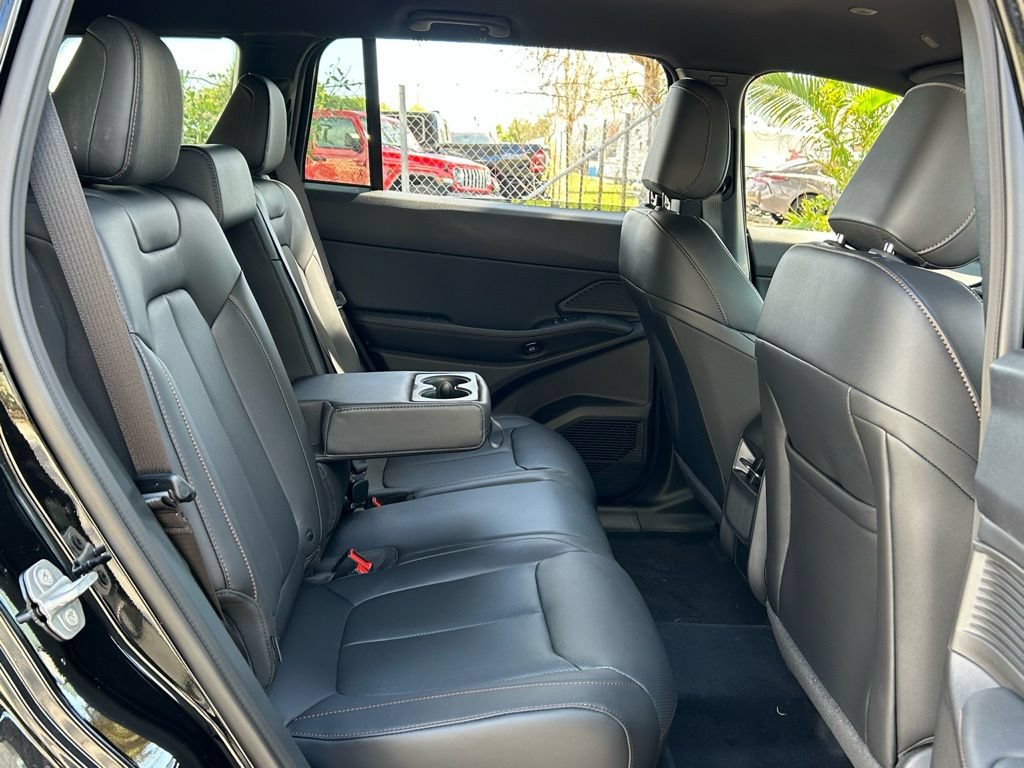 New 2026 Jeep Cherokee Limited AWD/4WD image 33
