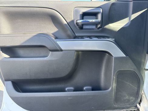 Used 2016 Chevrolet Silverado 1500 LT w/ All Star Edition AWD/4WD image 9