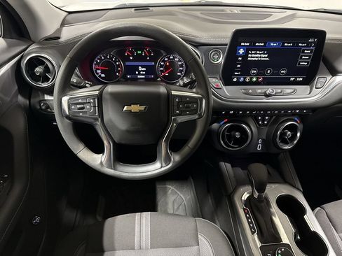 Used 2024 Chevrolet Blazer LT w/ Convenience Package FWD image 11