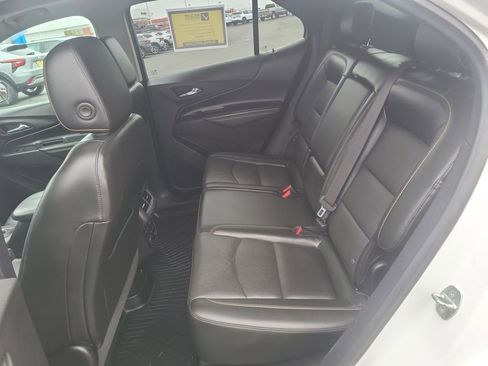Used 2018 Chevrolet Equinox Premier image 34