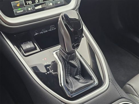 Certified 2025 Subaru Outback Onyx Edition image 35