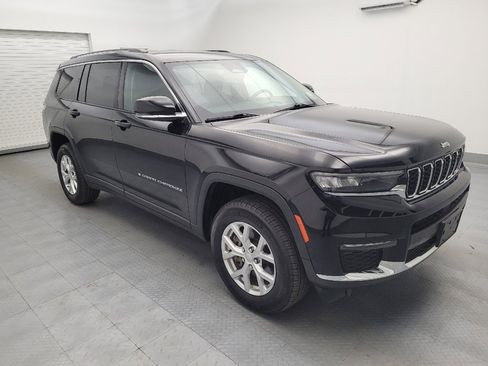 Used 2023 Jeep Grand Cherokee L Limited AWD/4WD image 11