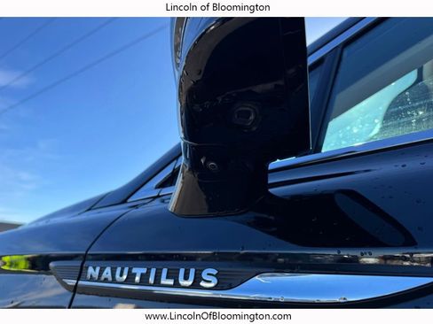 Certified 2022 Lincoln Nautilus Reserve w/ Equipment Group 201A image 20