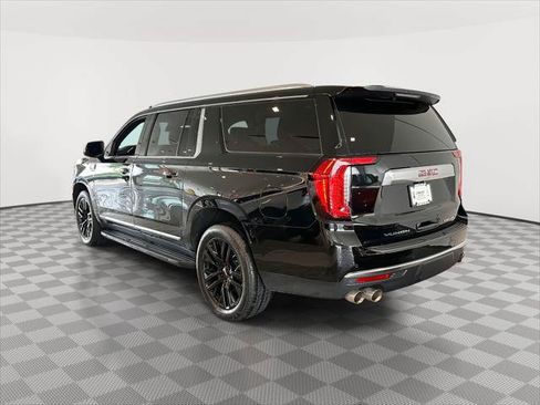 Used 2023 GMC Yukon XL Denali AWD/4WD image 2
