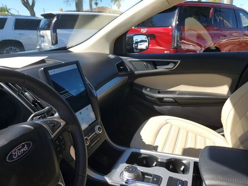 Used 2022 Ford Edge SEL w/ Convenience Package image 22