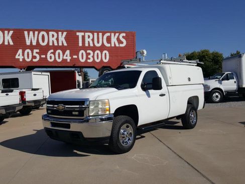 Used 2011 Chevrolet Silverado 2500 W/T image 3