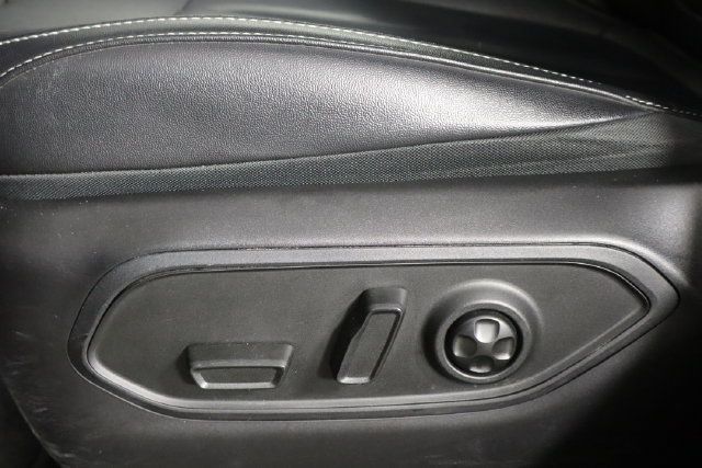 Used 2022 Jeep Grand Cherokee Limited AWD/4WD image 24