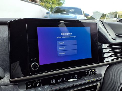 Certified 2025 Toyota Camry SE w/ Convenience Package FWD image 9