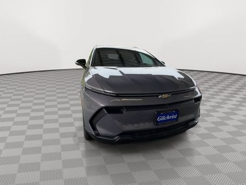 New 2026 Chevrolet Equinox EV LT FWD image 3