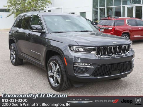New 2025 Jeep Grand Cherokee Limited image 1