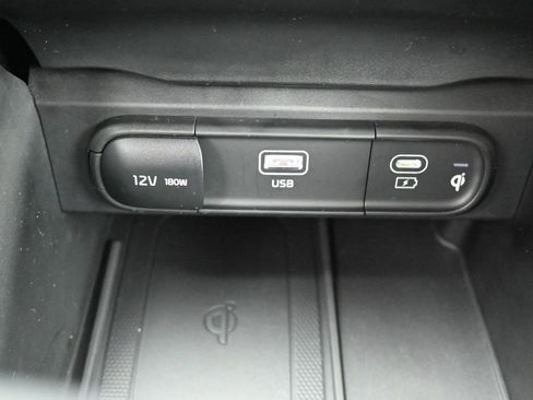 Used 2023 Kia Telluride EX image 25