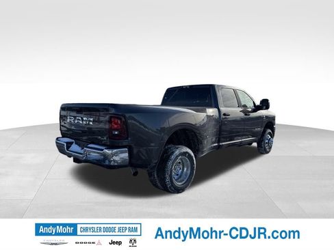 New 2026 RAM 3500 Big Horn AWD/4WD image 8