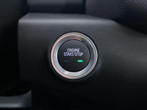 Used 2023 GMC Terrain AT4 w/ Infotainment Package II image 9