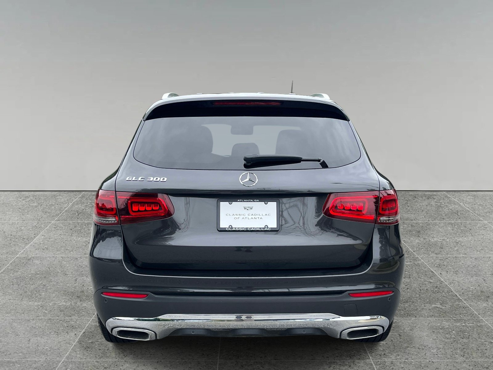 Used 2021 Mercedes-Benz GLC 300 image 4