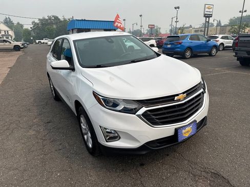 Used 2021 Chevrolet Equinox LT AWD/4WD image 4
