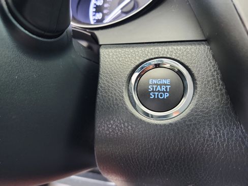 Used 2023 Toyota Camry SE w/ Convenience Package FWD image 22