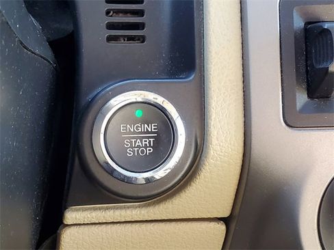 Used 2016 Ford Expedition EL Limited w/ Equipment Group 301A image 22