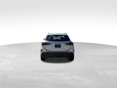 Certified 2022 Mercedes-Benz GLA 250 4MATIC image 4
