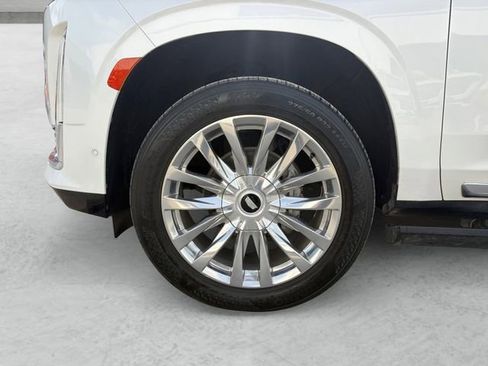 Used 2021 Cadillac Escalade Premium Luxury w/ Driver Assist Tech Package RWD image 23