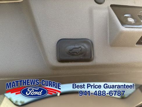Used 2016 Chevrolet Traverse LT FWD image 15