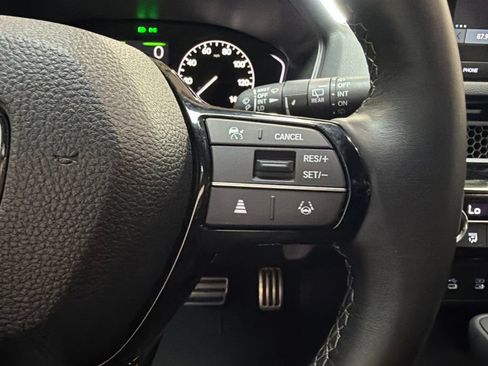 Used 2025 Honda Civic Sport image 18