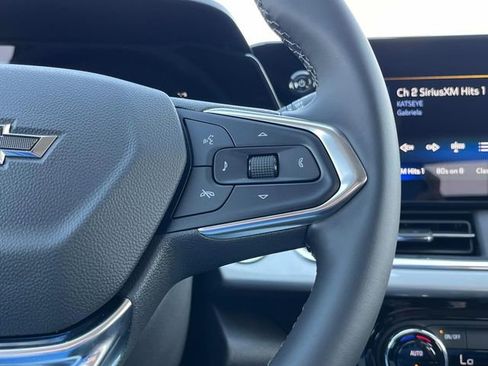New 2026 Chevrolet Trax LT w/ Midnight Edition FWD image 25