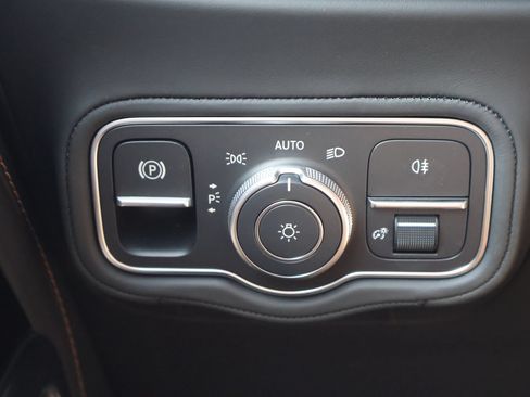Used 2025 Mercedes-Benz G 550 image 20