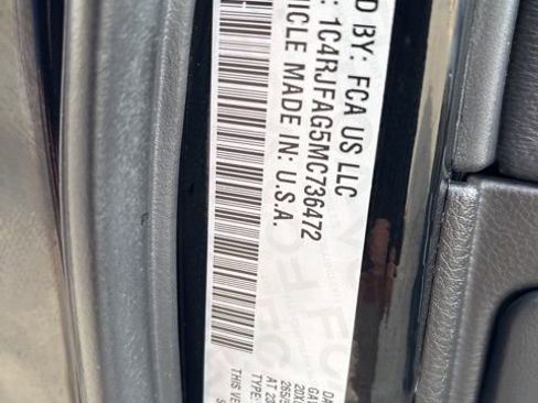 Used 2021 Jeep Grand Cherokee Laredo X image 28