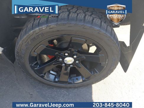 Used 2015 Chevrolet Silverado 1500 High Country w/ High Country Premium Package image 30