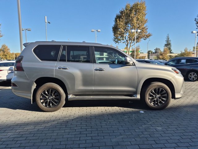 Used 2023 Lexus GX 460 Premium w/ Premium Package AWD/4WD image 4