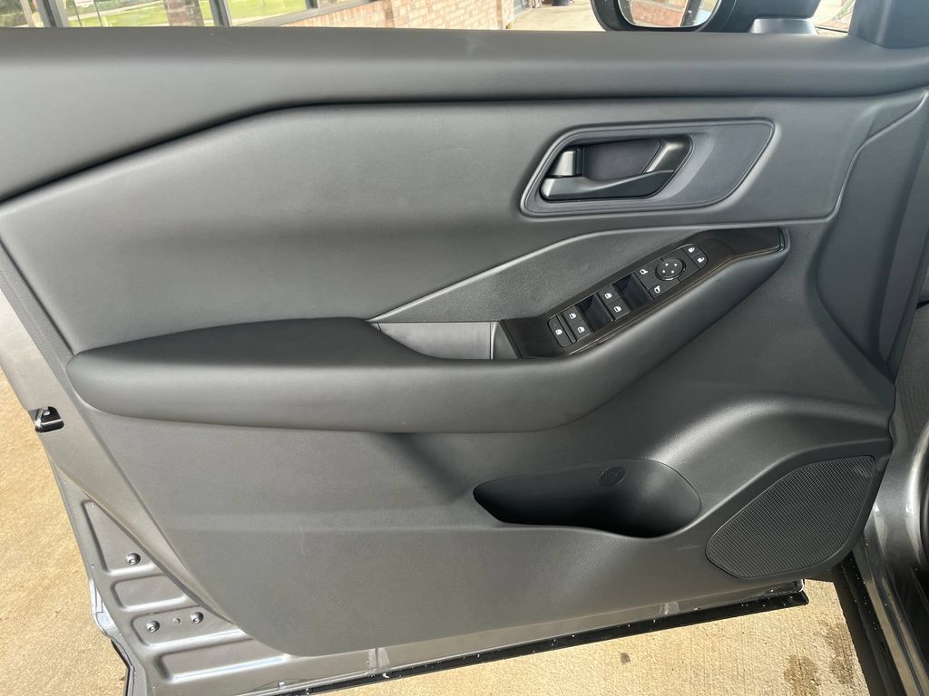 New 2026 Nissan Rogue S FWD image 10