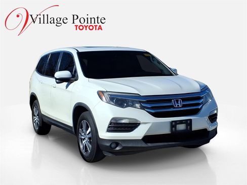 Used 2017 Honda Pilot EX-L image 3
