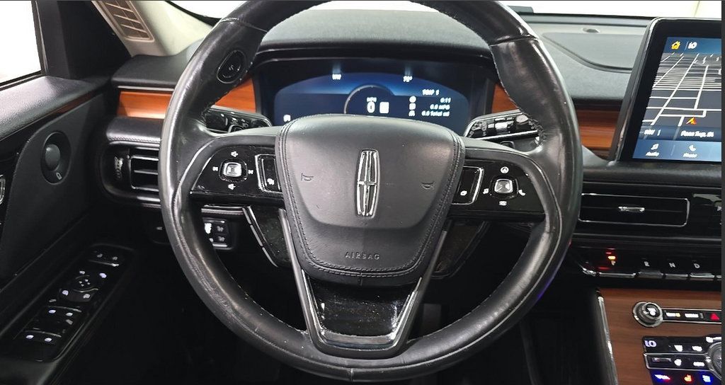 Used 2020 Lincoln Aviator Reserve w/ Equipment Group 201A AWD/4WD image 11