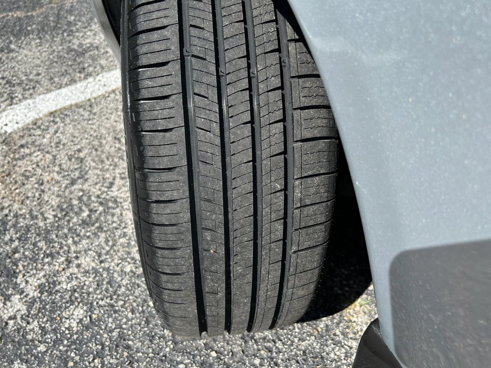 Used 2001 Mitsubishi Galant ES FWD image 35